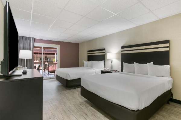 Eisenhower Hotel and Conference Center image 11