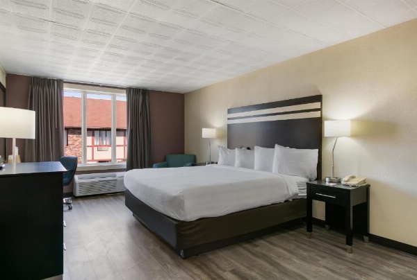 Eisenhower Hotel and Conference Center image 23