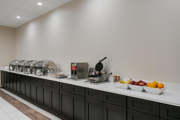 Eisenhower Hotel and Conference Center image 27